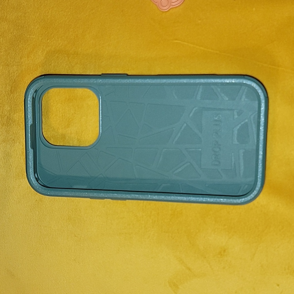 Phone case - Picture 3 of 5